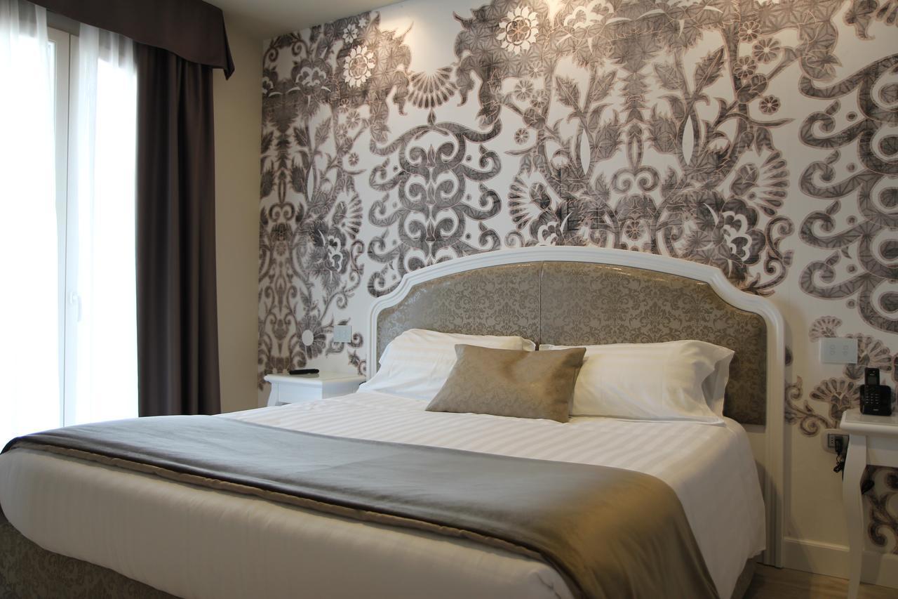 Suites & Apartments Liola' Castrocielo ภายนอก รูปภาพ